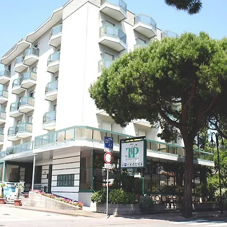 New Tiffany's Park 3*